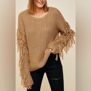 Blu B tan fringe arm sweater nwot